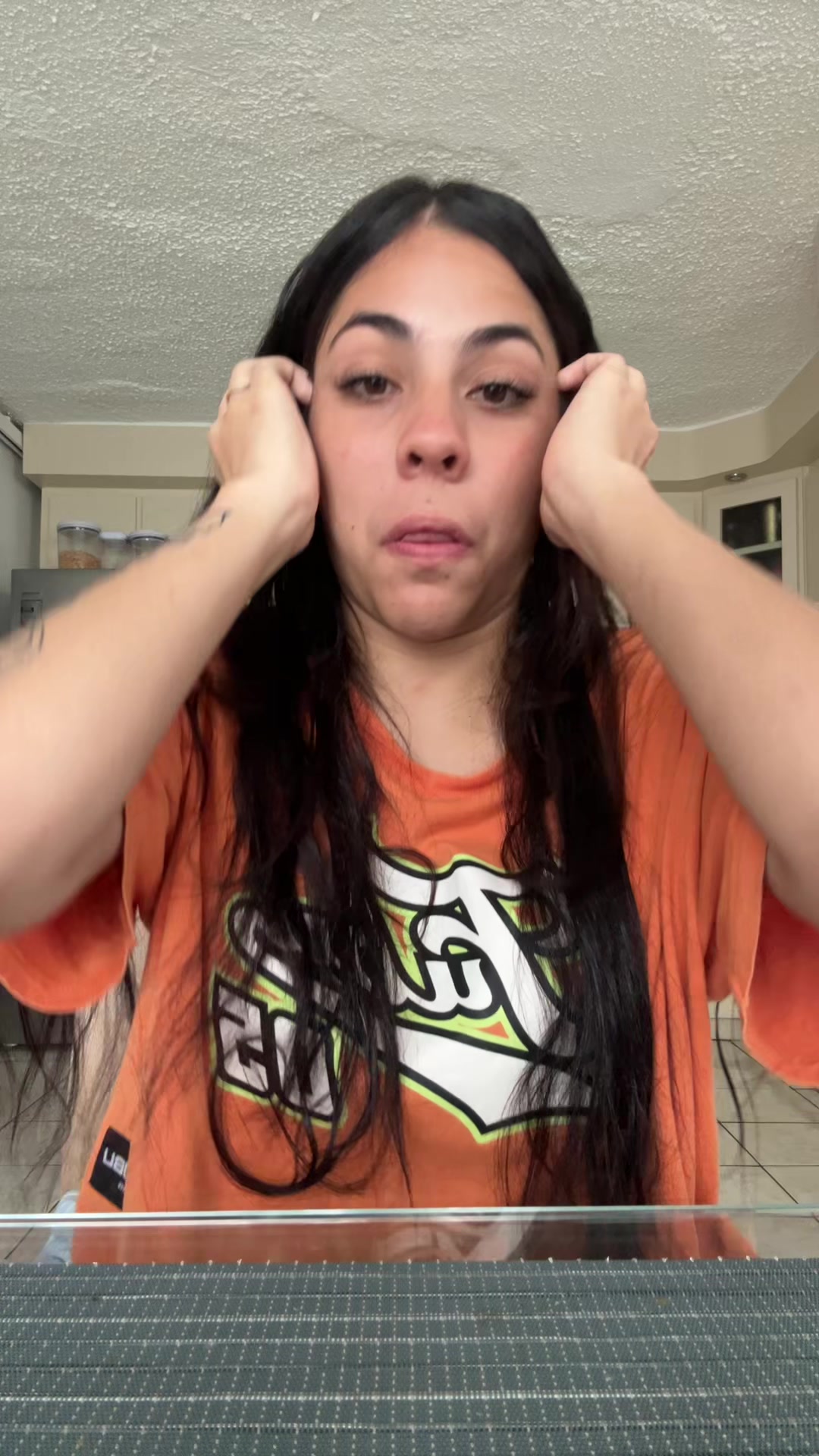 @laluguito