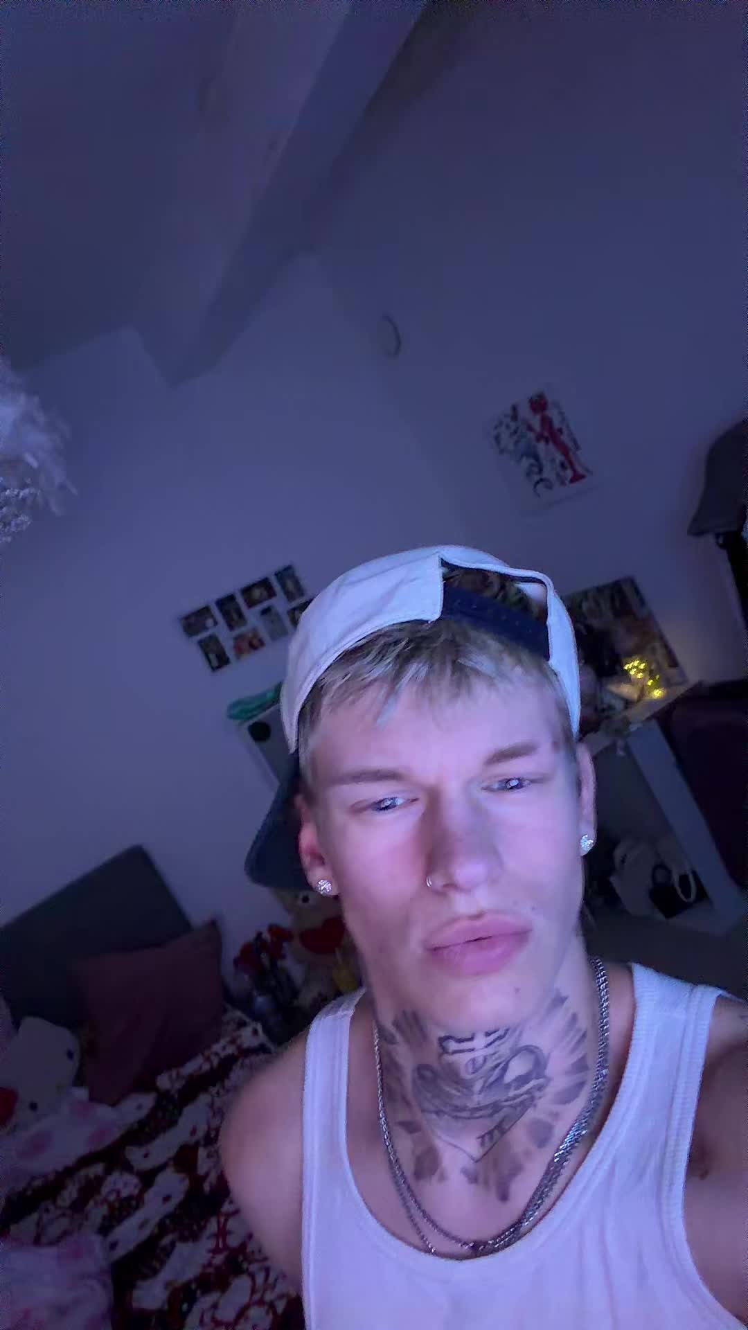 @darian_8x