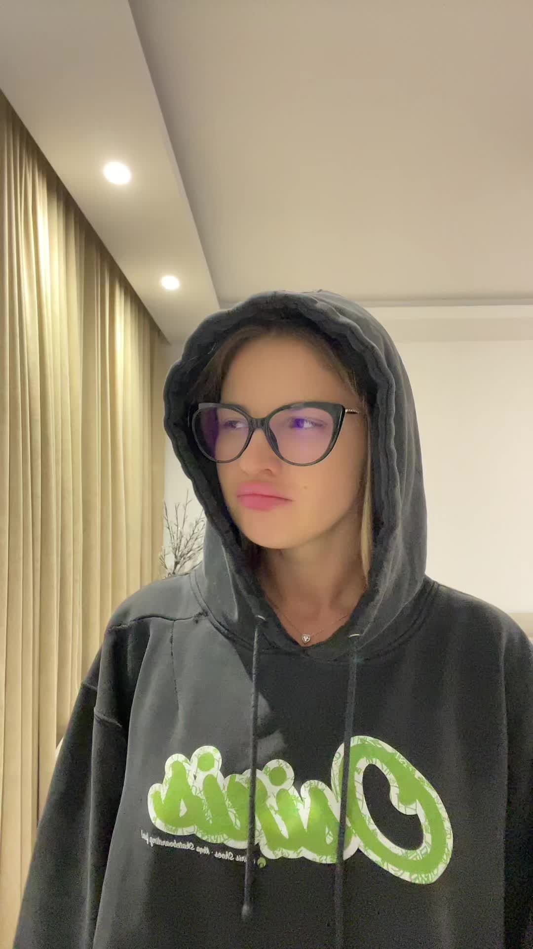 @shaniiiiiiii