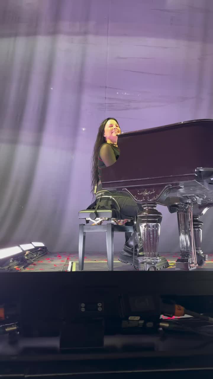 @Evanescence (Fans)