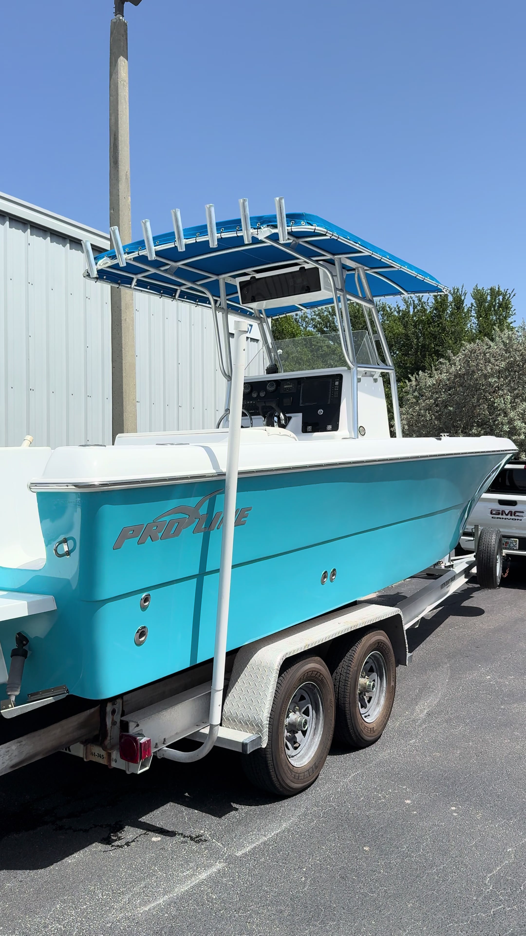 @Rey’s marine & Auto