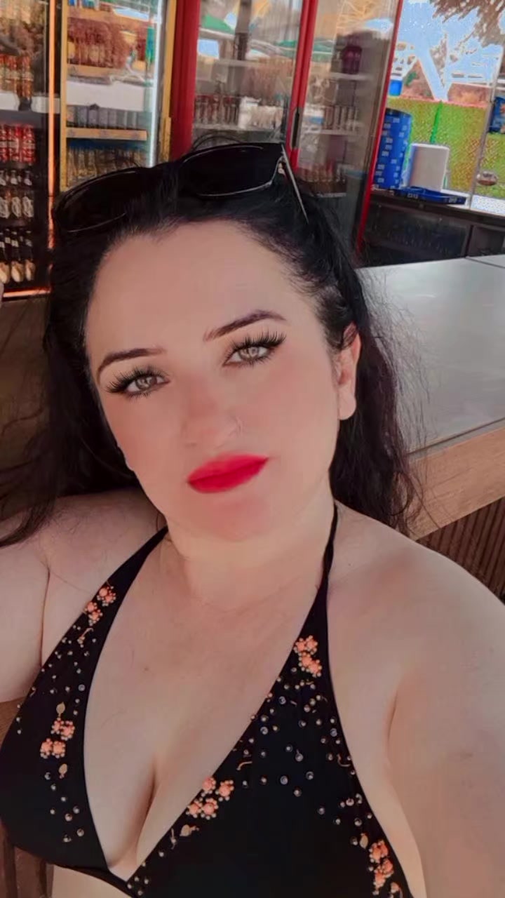 @Deli kadın