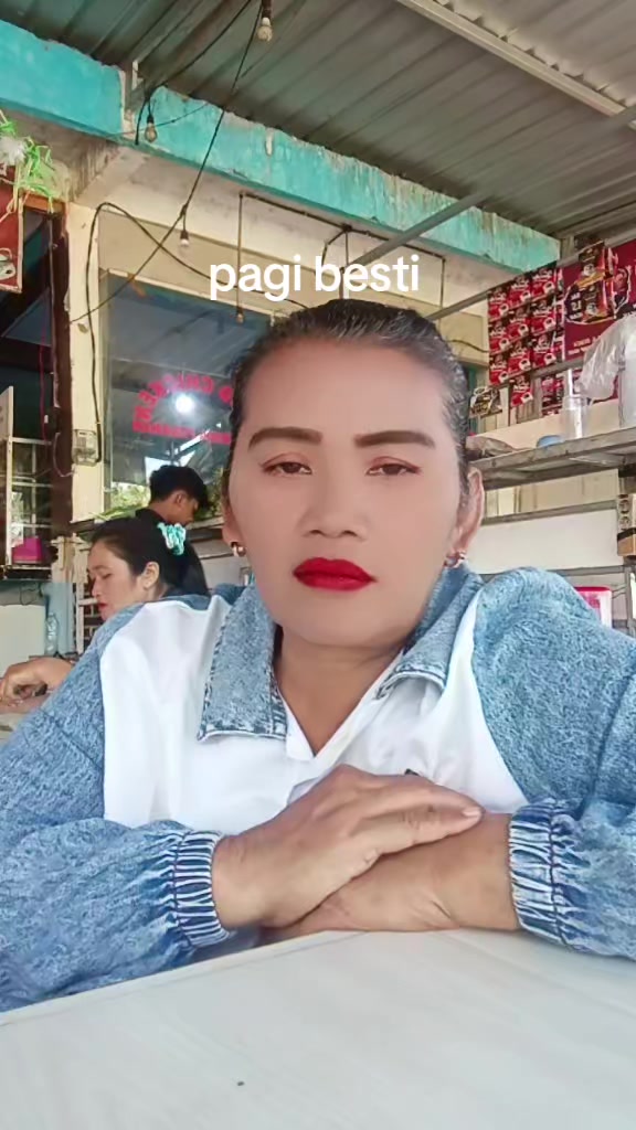 @Mak Krombong