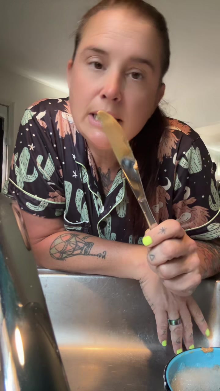 @oncearollerskatingbabe