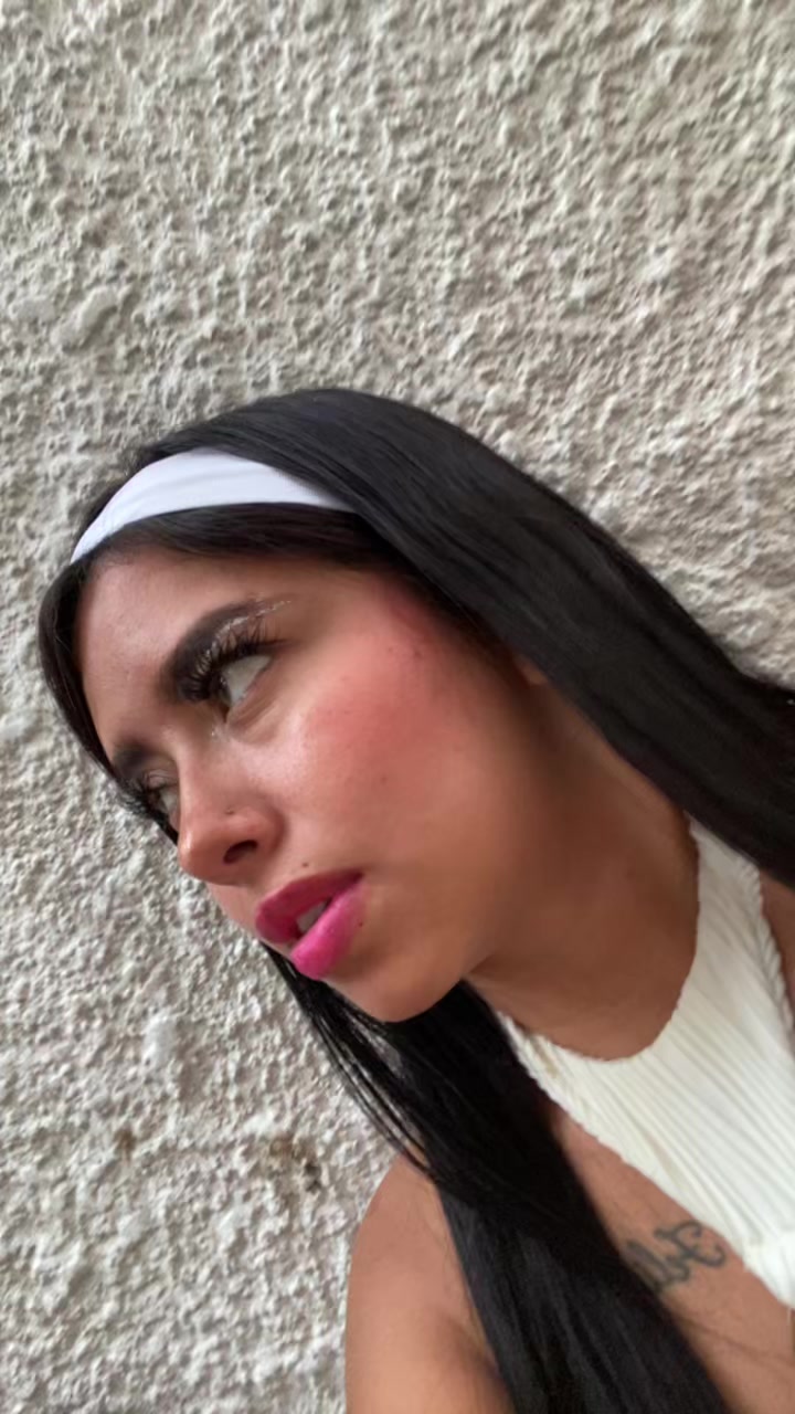 @lG : waifunayaly