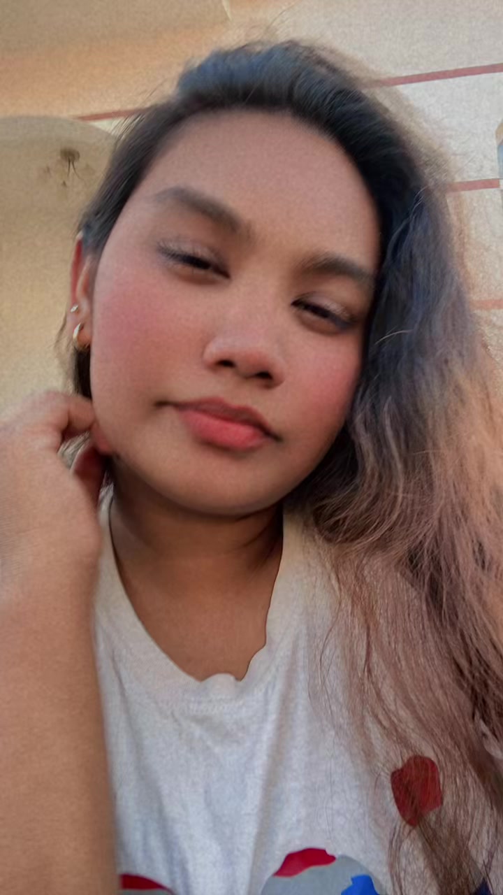 @SAPNA GIRL 😩🌸🌚