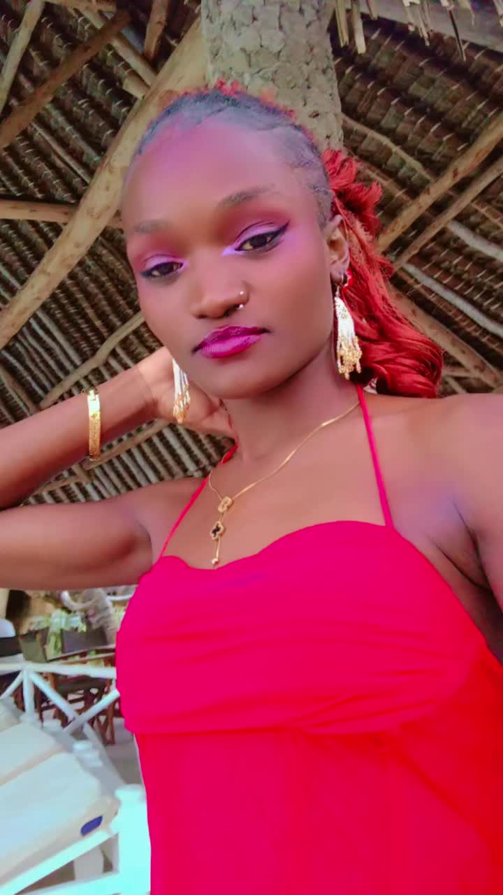 @💋Z.a.r.a🦋