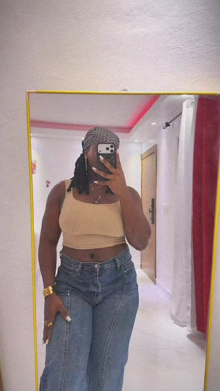 @CharleeserdjooB