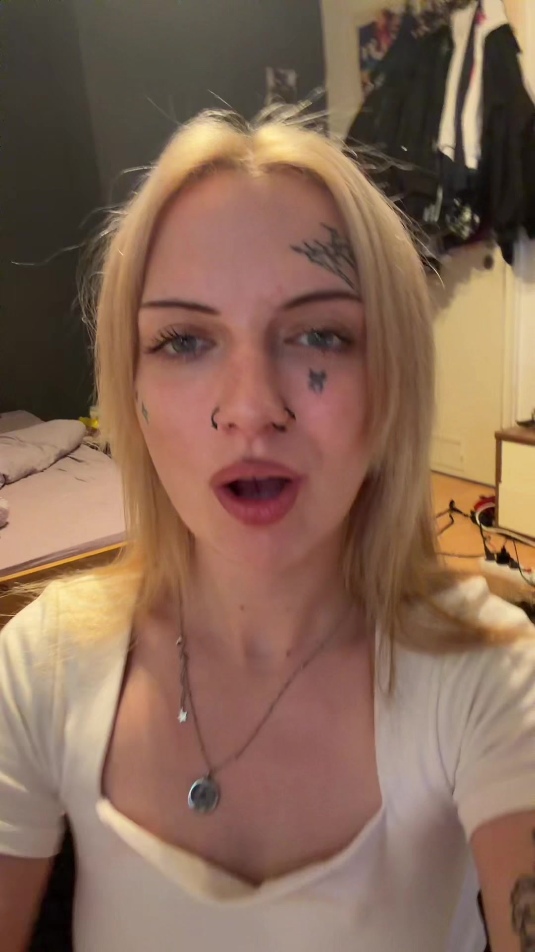 @alyssa🕷️