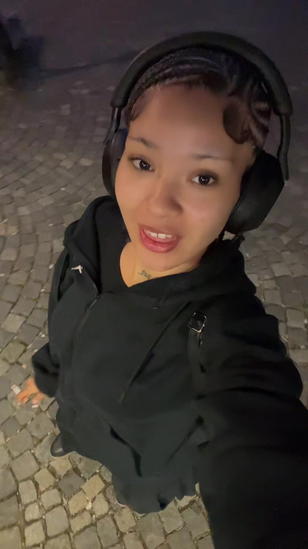@urgirllovesmyswag