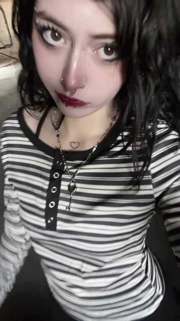 @mckaylee ≽^•༚• ྀི≼