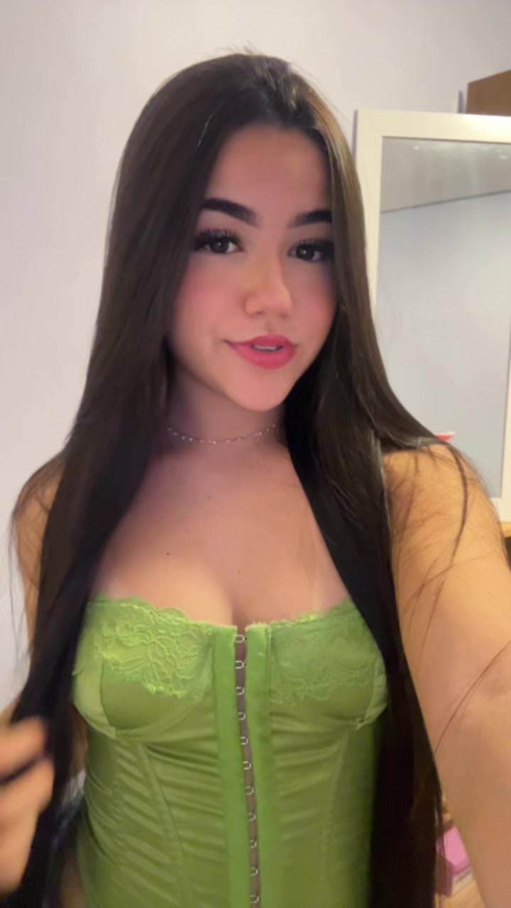 @mariavclara