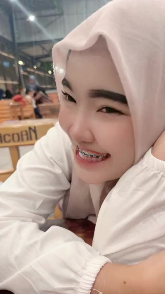 @👑❥✯🩷𝐯𝐢𝐯i 𝐣𝐚𝐧𝐮🤔☆❥🩷👑