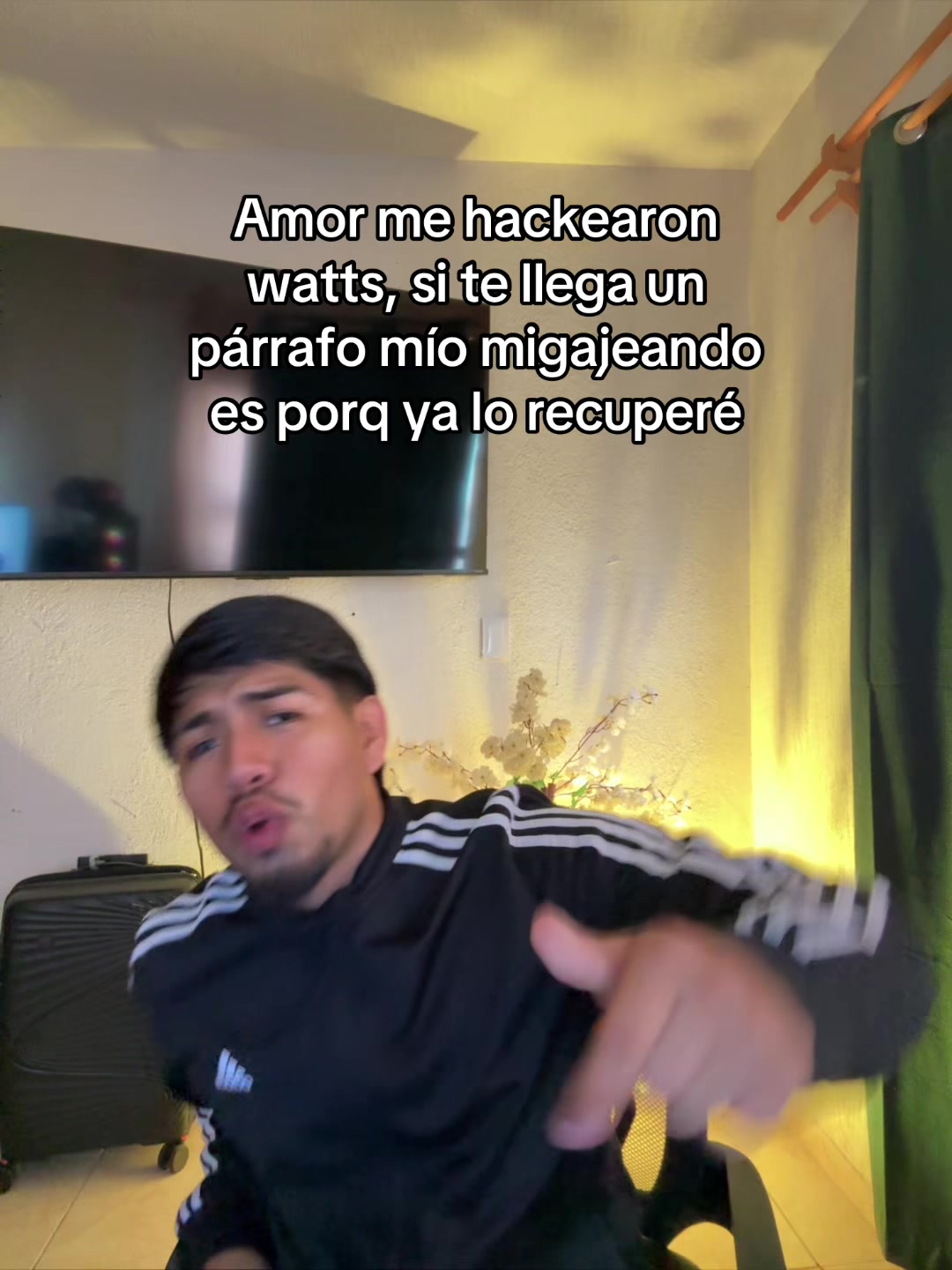 @Gemelo_benitez
