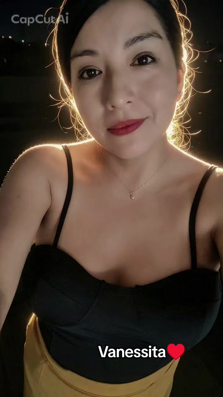 @Vanessita 🌹❤️🩵