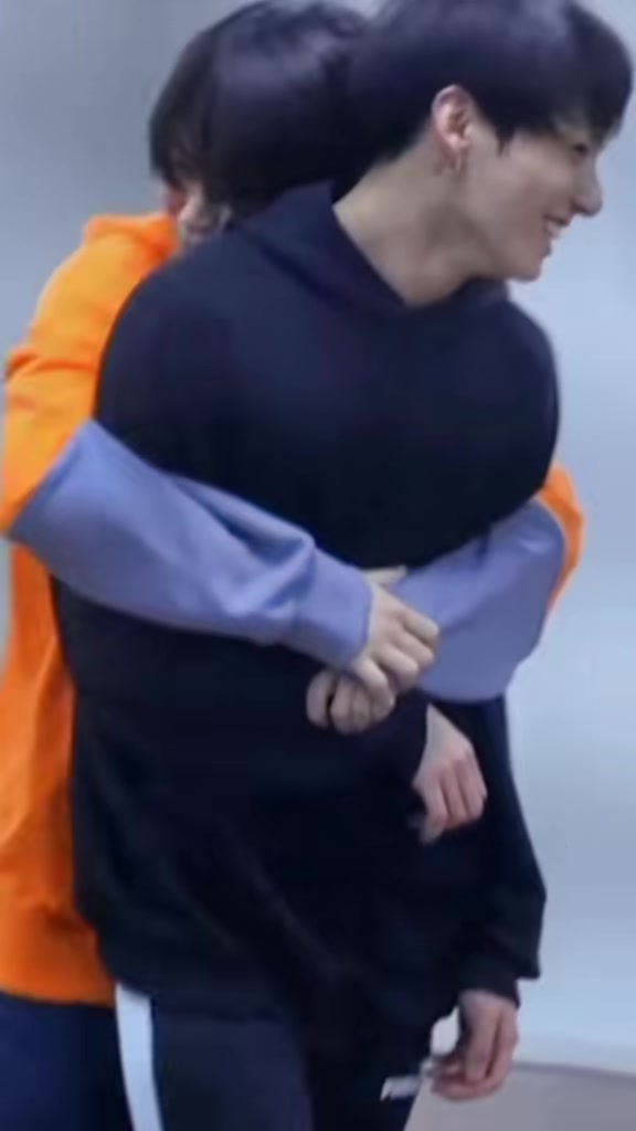 @Jungkook 🥕