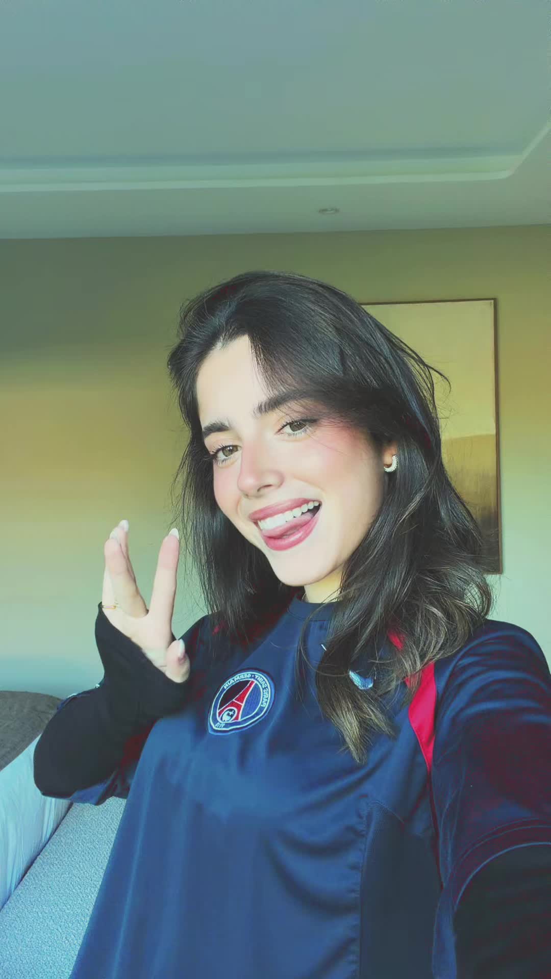 @Madalena Arag&atilde;o 🍒