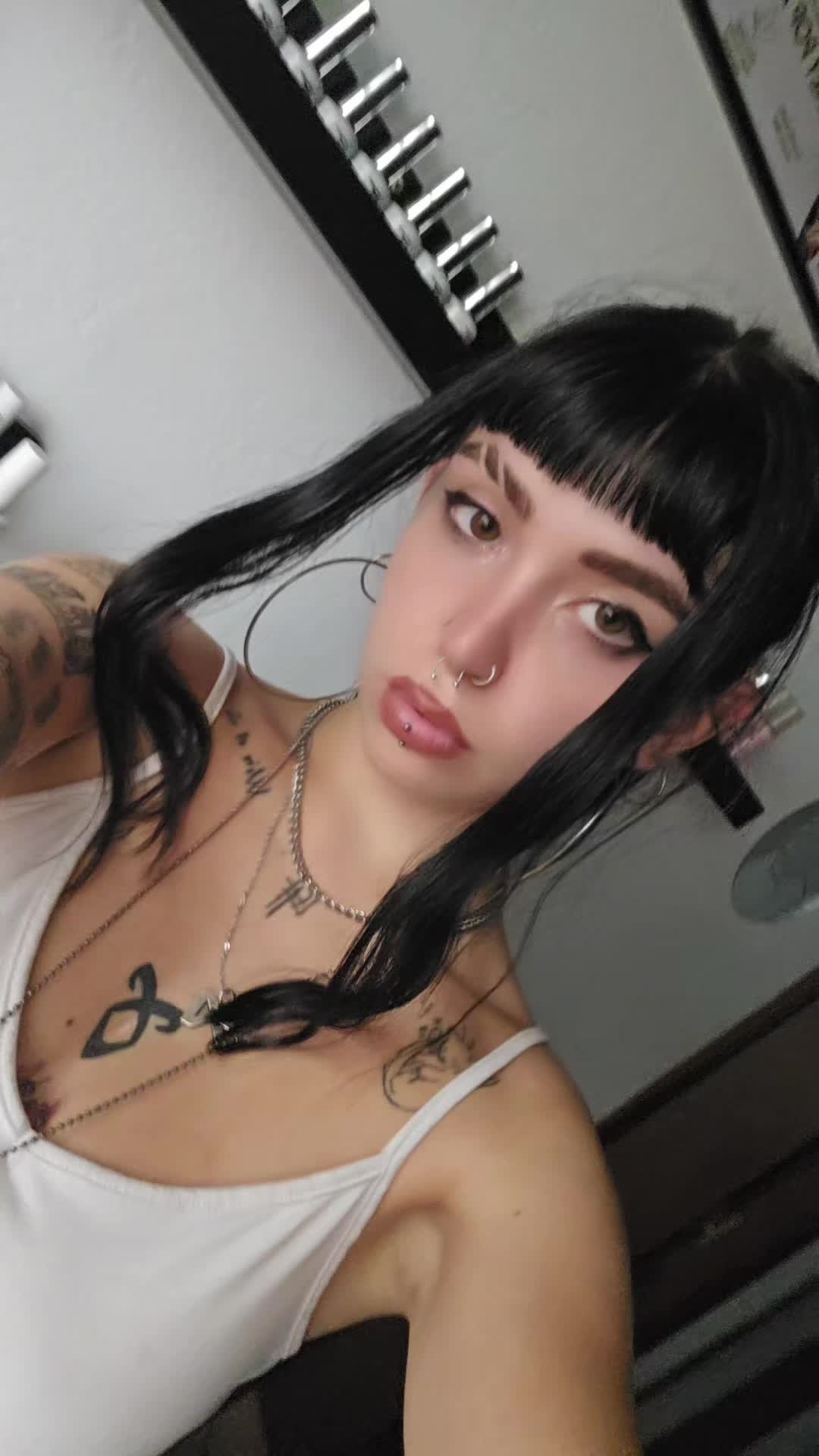 @Daniela⚡