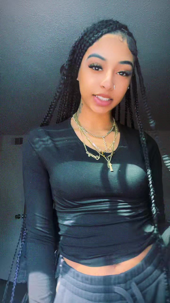 @Redd baby😻