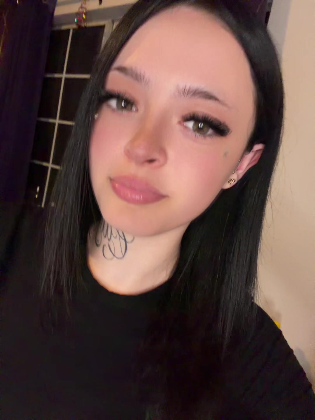 @Aribeenondattt