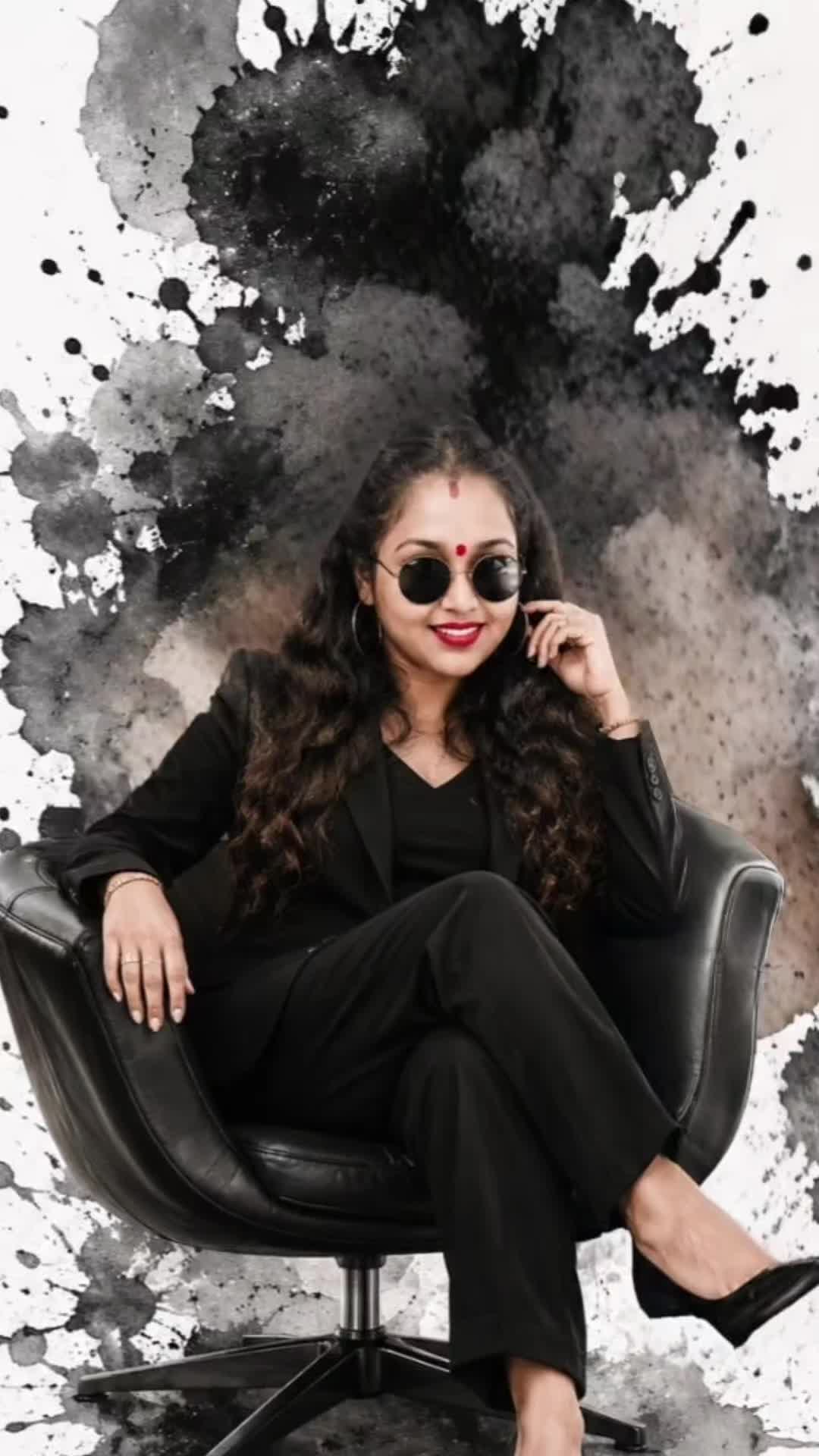 @💕துஷீலா கோமதி ஜெயசீலன்💕