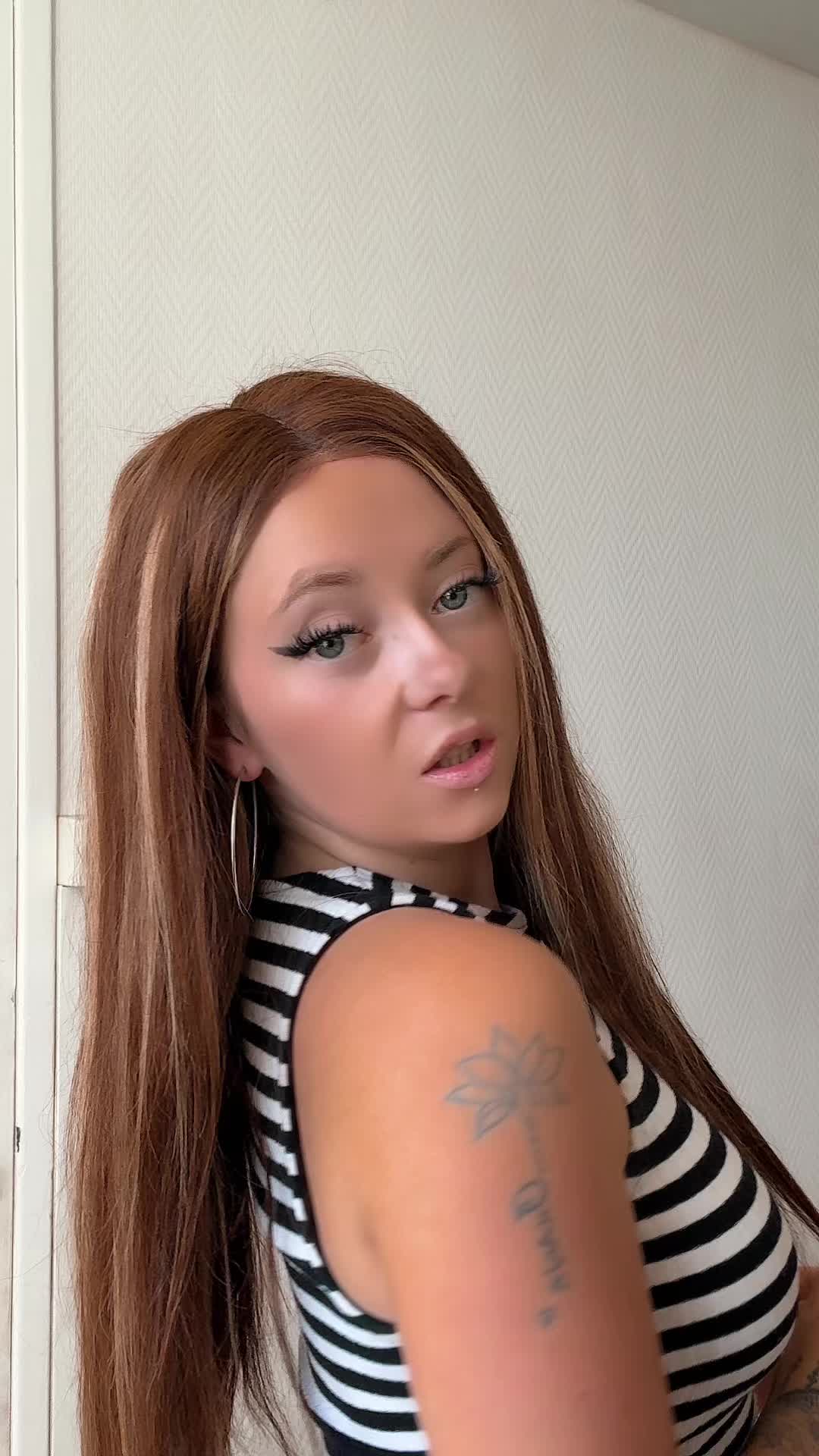 @Clémence 🫦