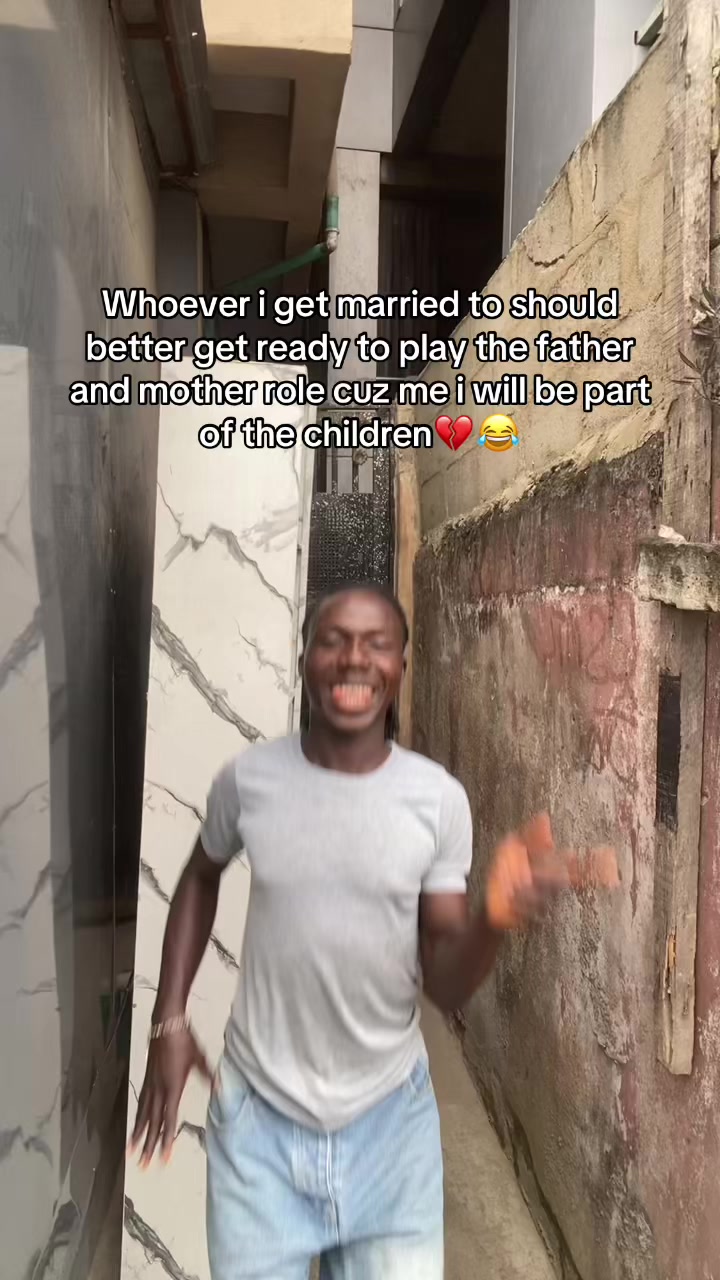 @Ayomide💔💐