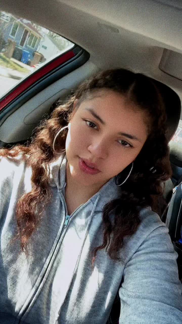 @Nena