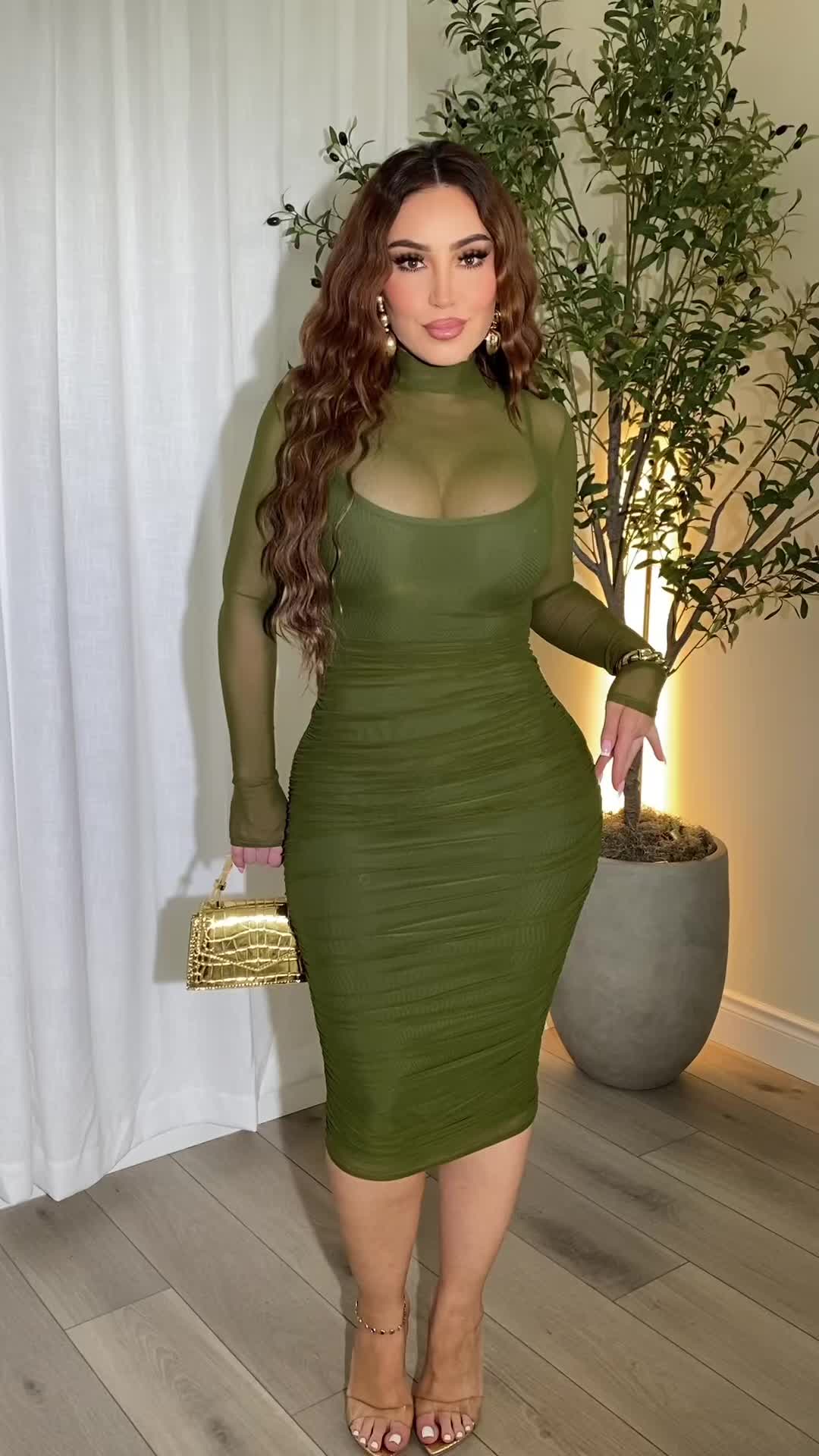 @GoldenDivinity
