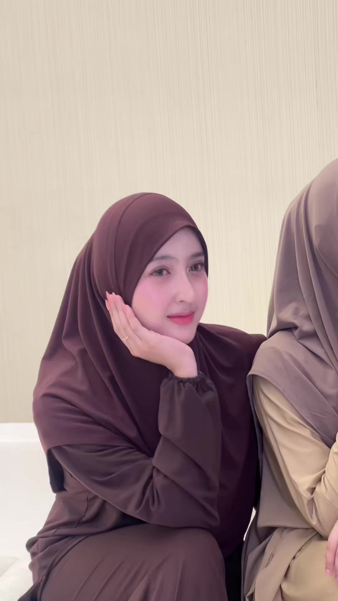 @tiebymin official