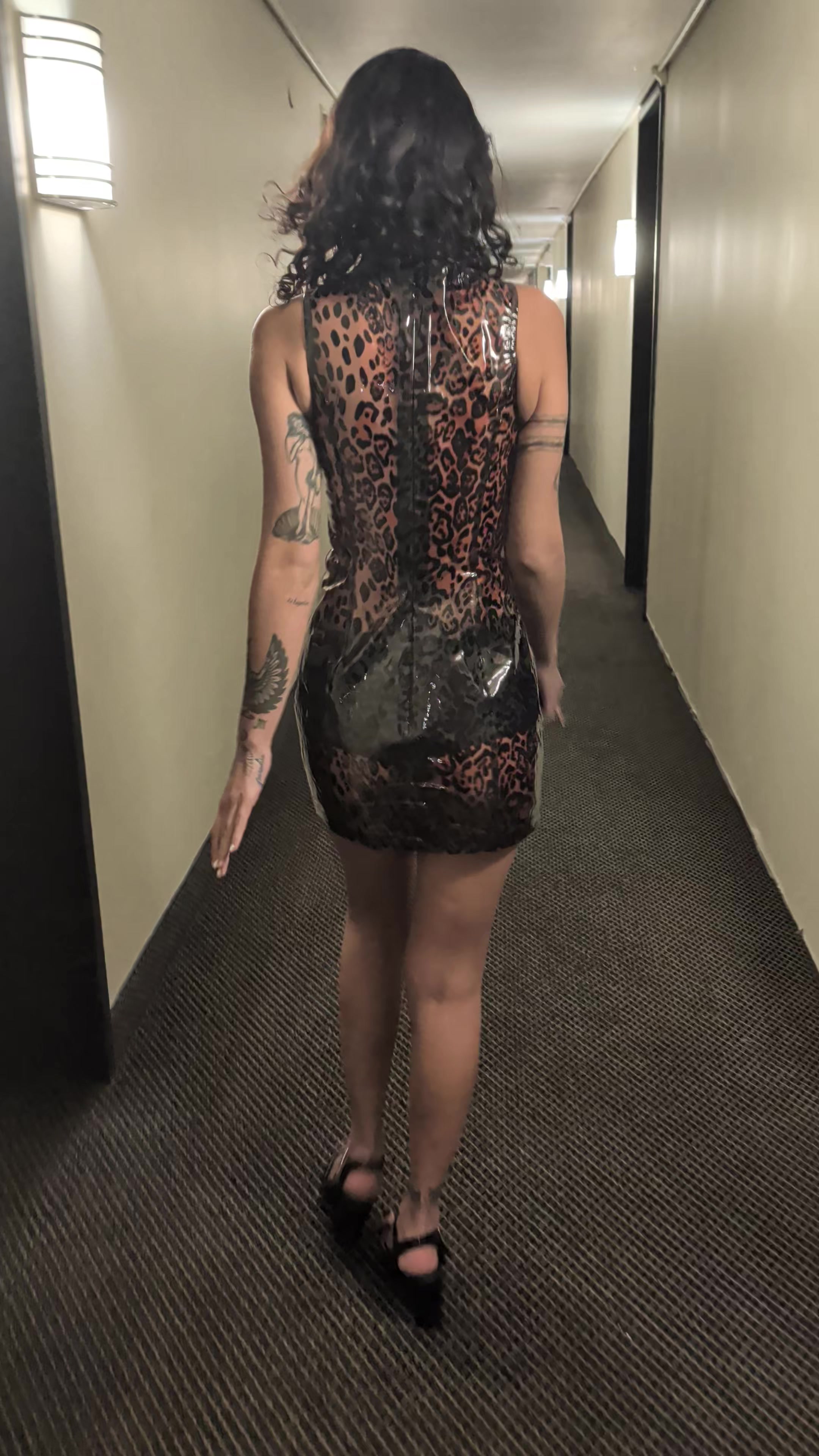 @saint_decadence