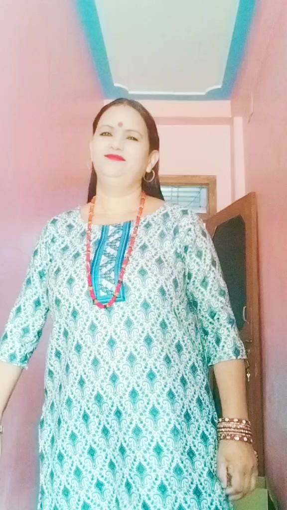 @Meena Khatri800