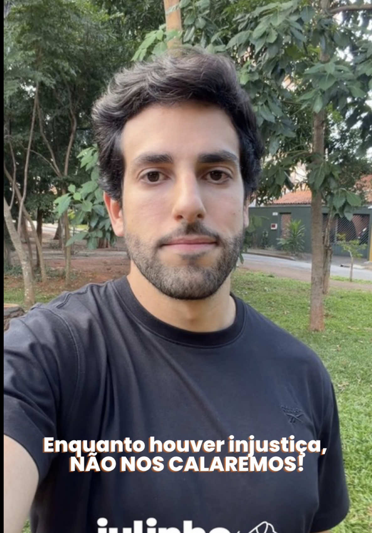 @julinhocasares