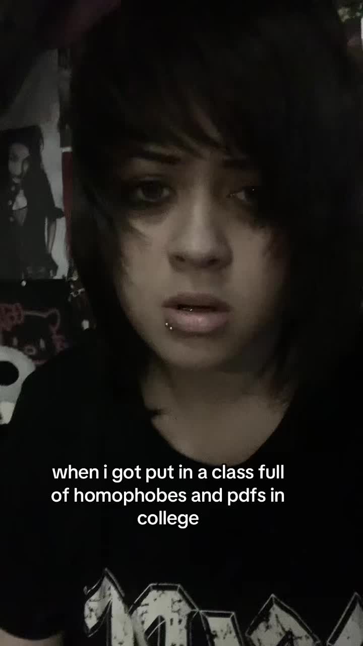 @jas 🦇 |-/
