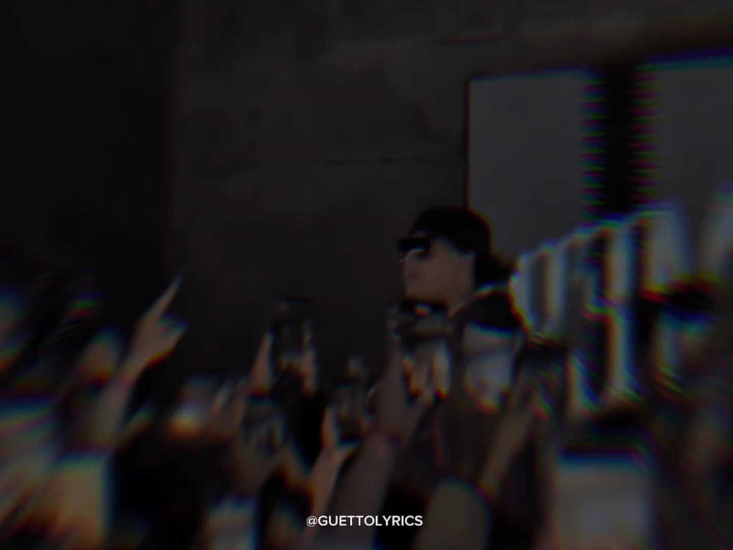 @𝘚𝘔𝘐𝘓𝘌𝘚