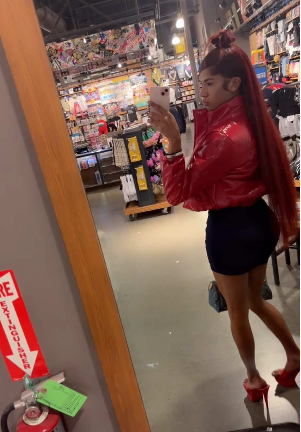 @Thabarbiebrazy