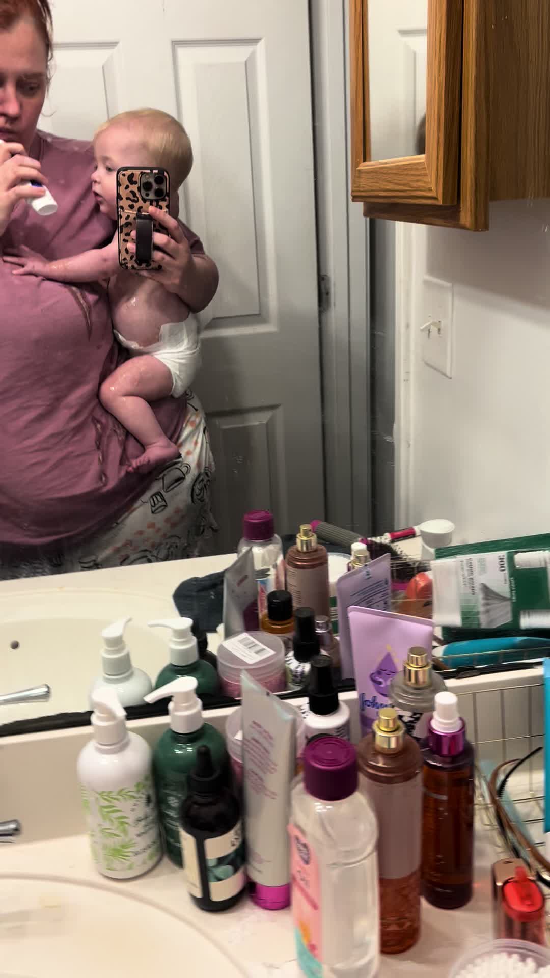 @momminaint.easy