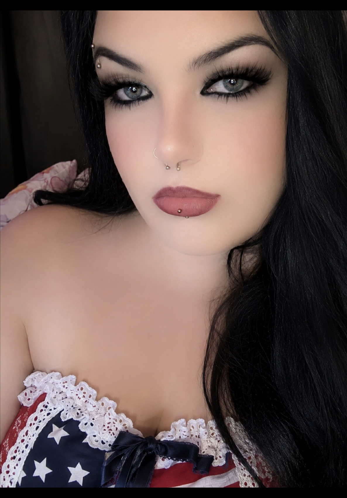@𝓒𝓱𝓮𝔂