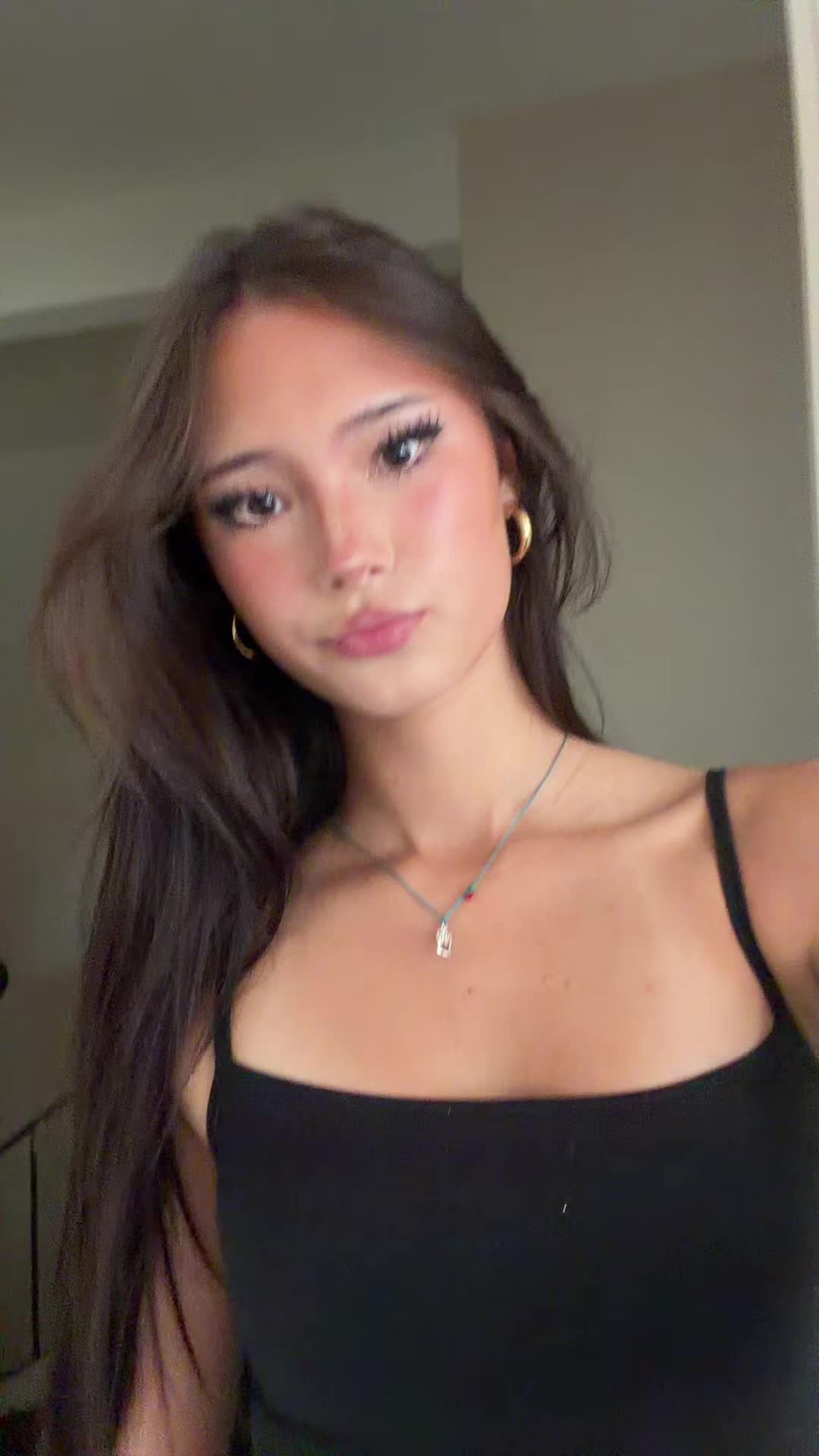 @omnom 🪽