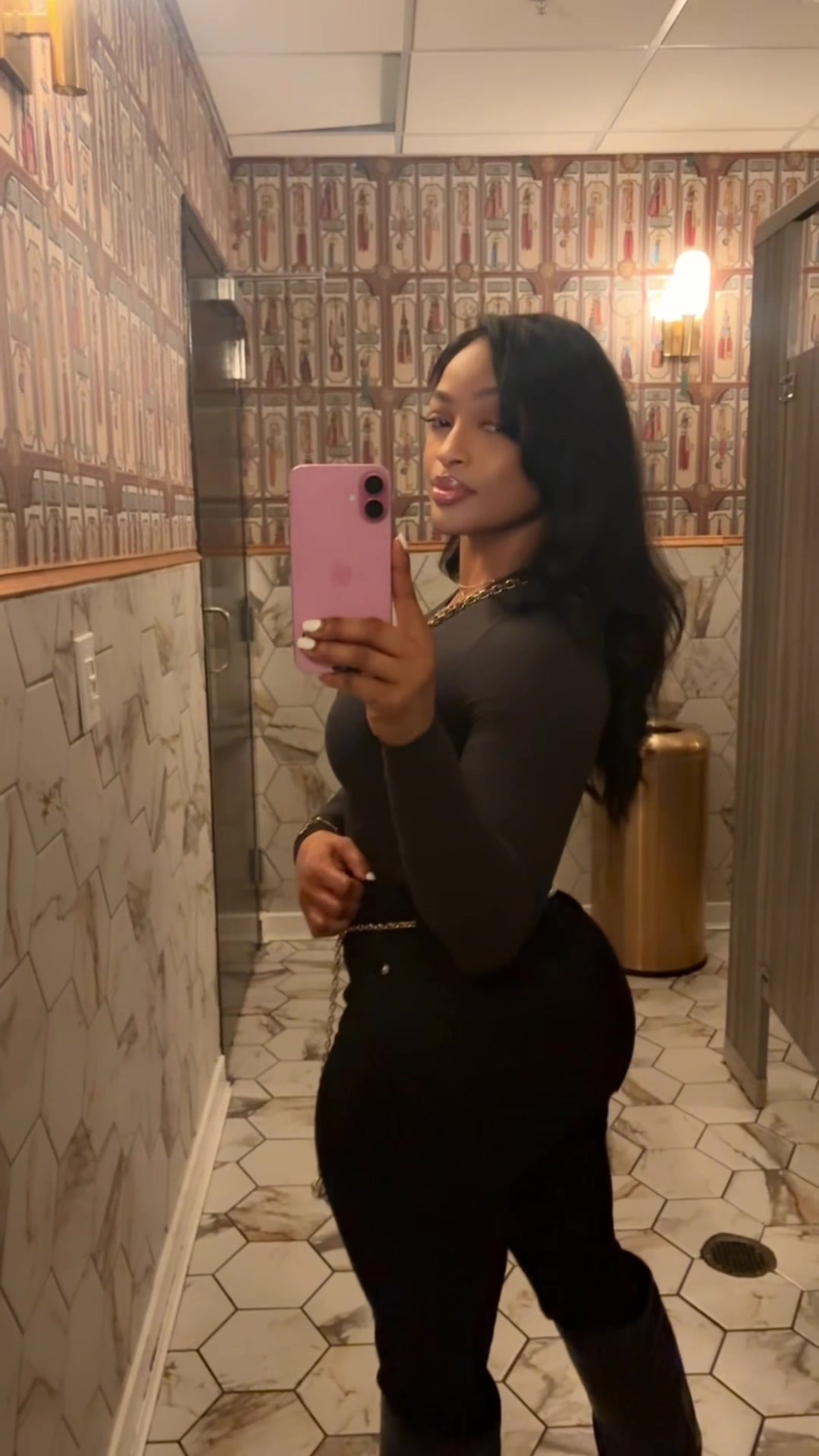 @Realmsbutta