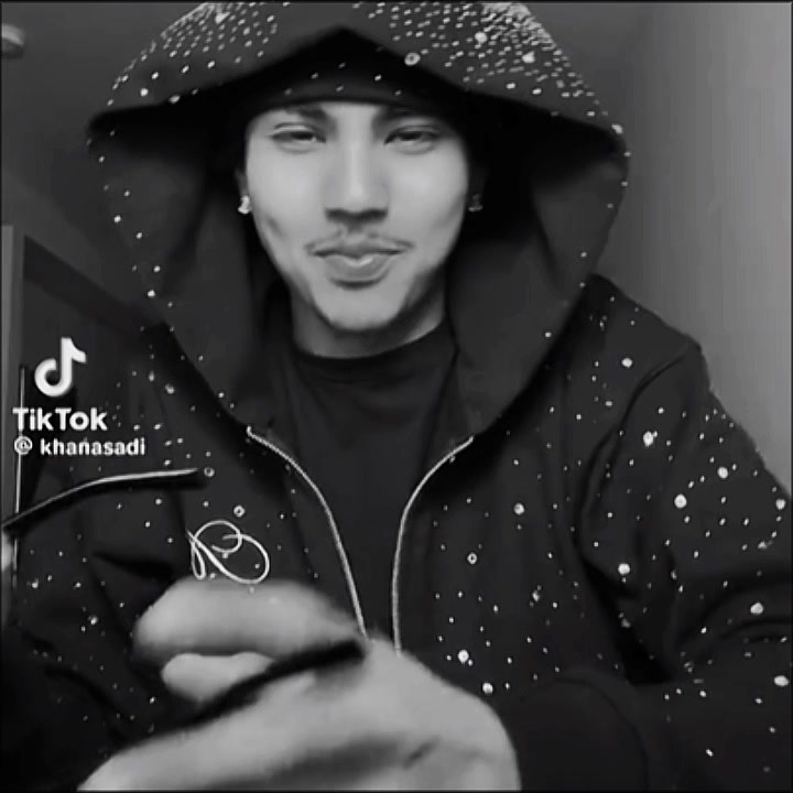 @Khan_Asadi_fan 🆚