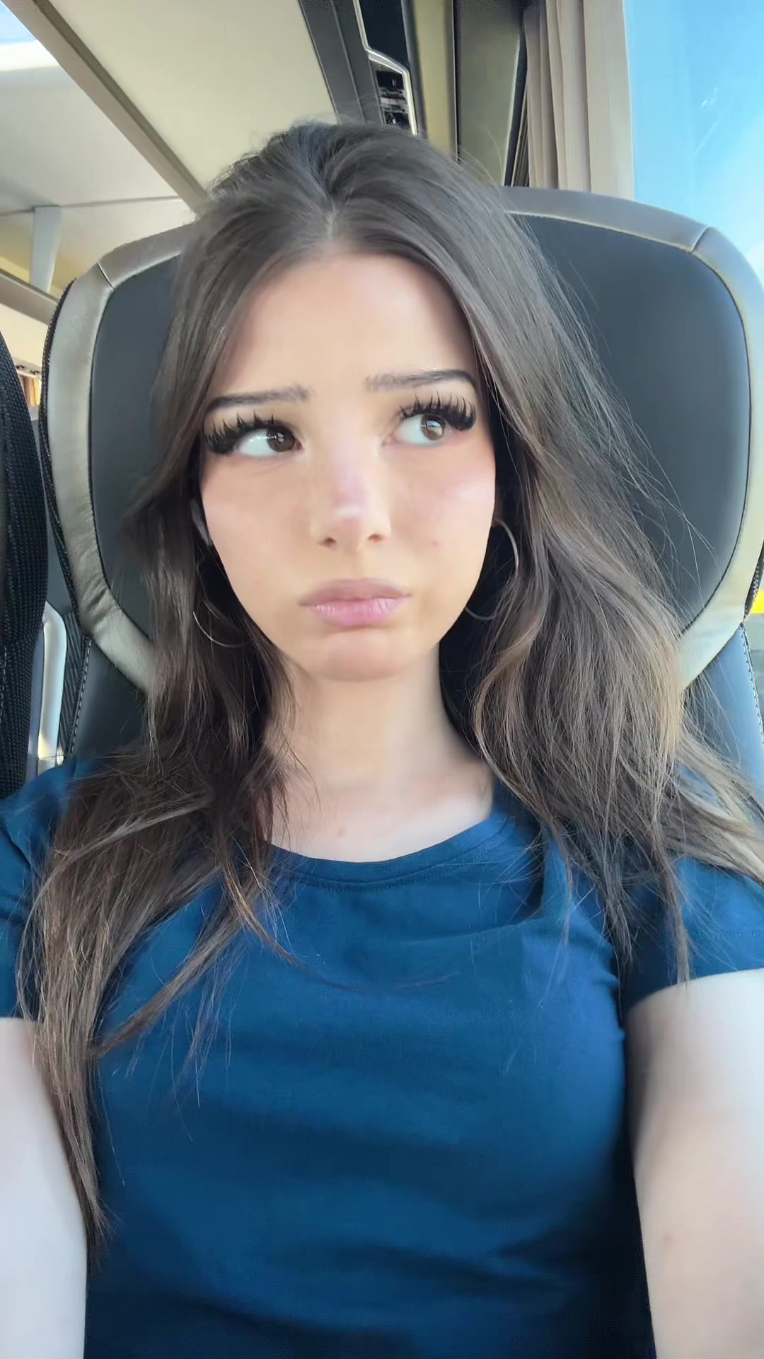 @⚡︎
