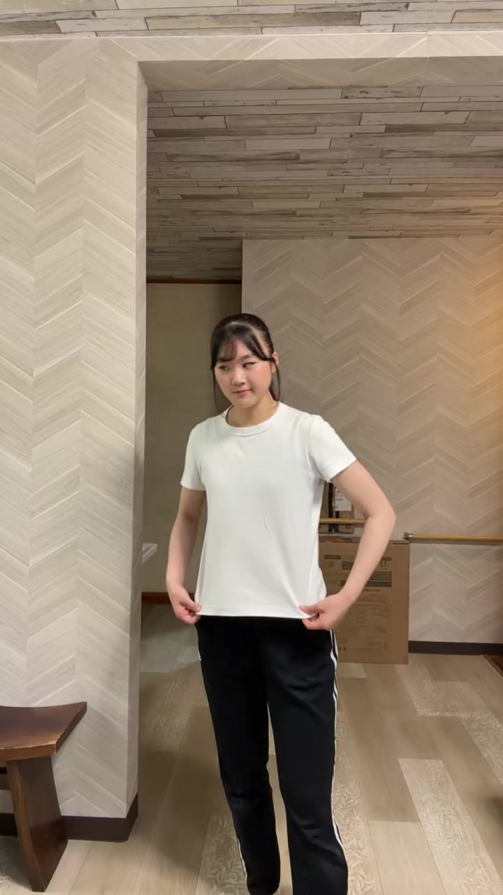 @ななみ