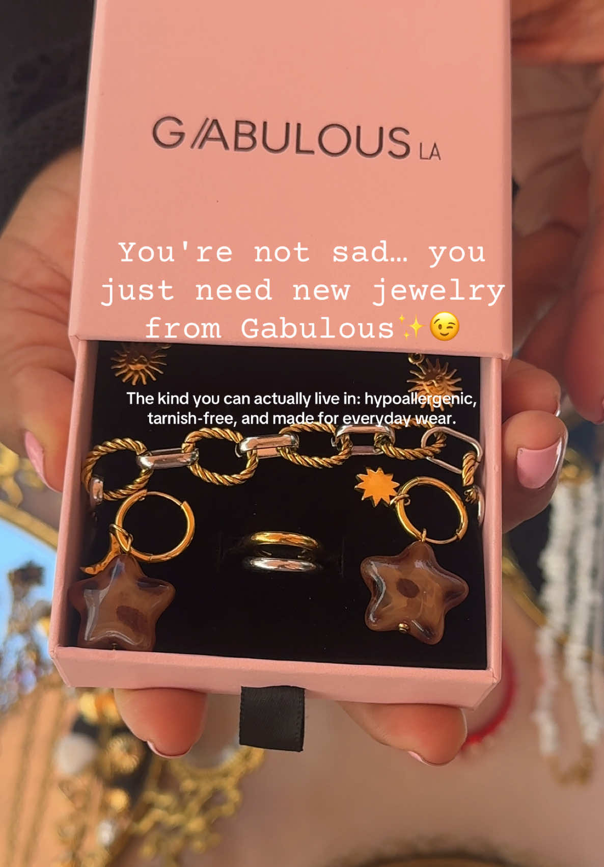 @GabulousLA