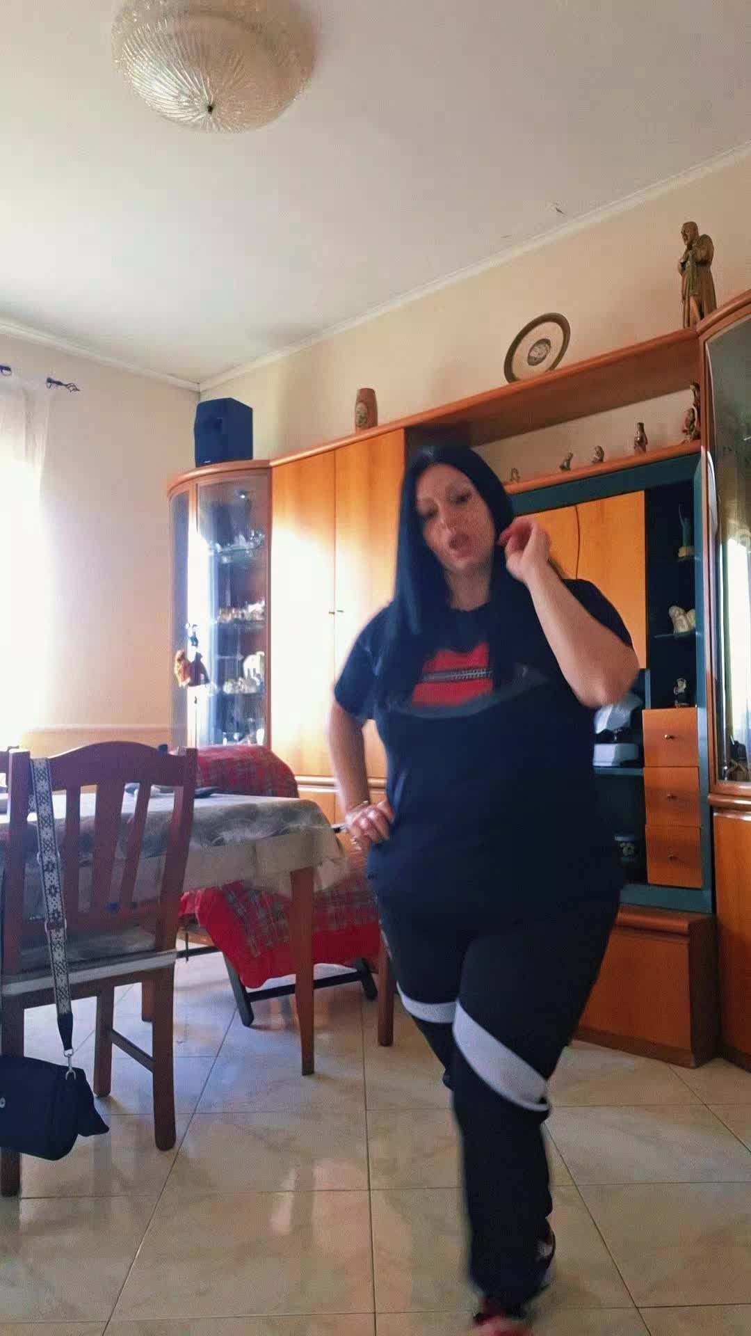 @👑Monica.85👑