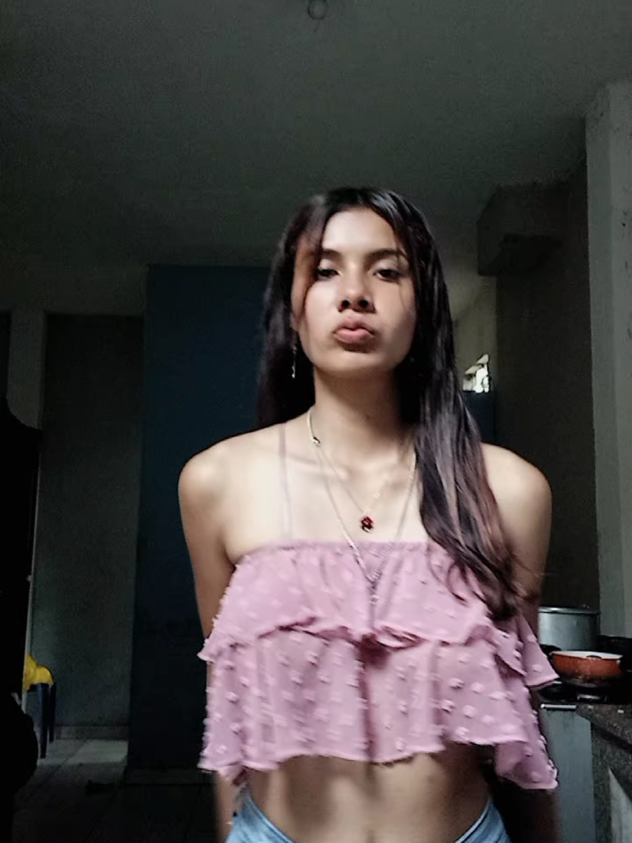 @JOSELYN :)