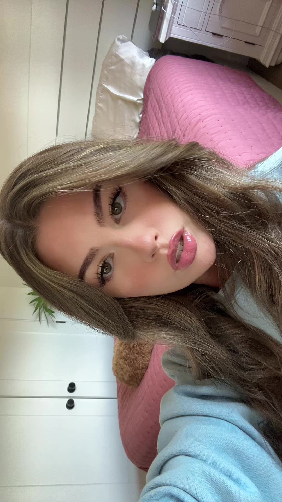 @ashleyardor