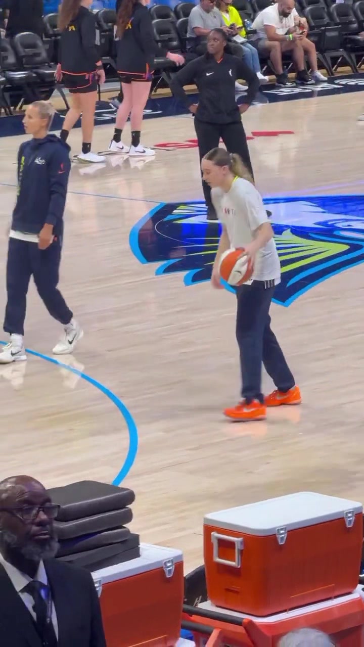 @Paigeedit🪻🏀🌭