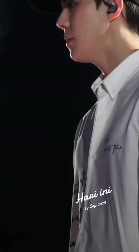 @Anidohkyung..🐧🐧☽̶☾