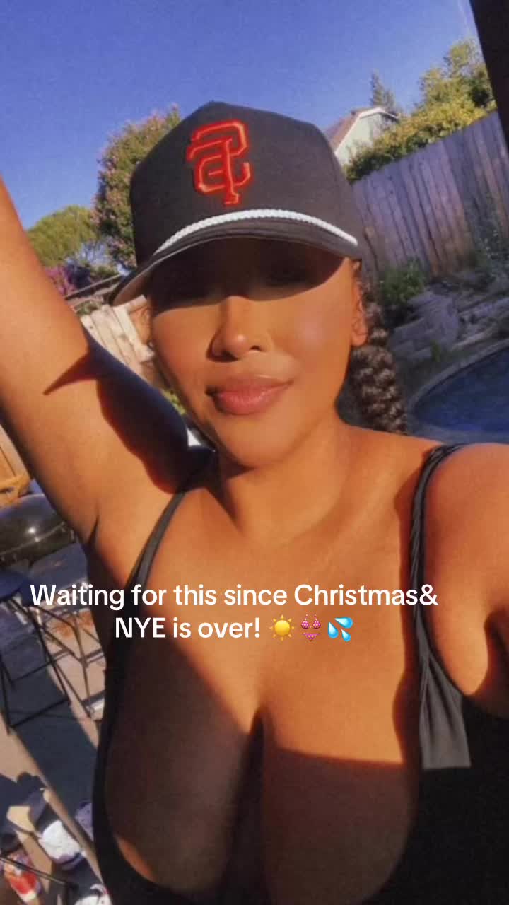 @JENAY MICHELLE🍒